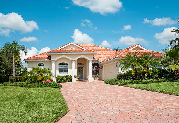 Best Brick Driveway Pavers  in Gladstone, MI