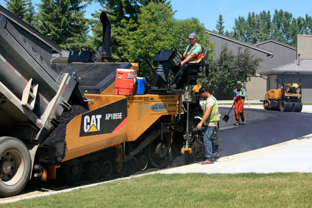 Best Local Driveway Pavers  in Gladstone, MI