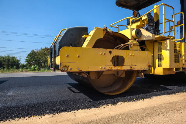 Best Driveway Pavers Near Me  in Gladstone, MI